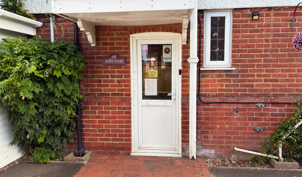 The door area of Paul Capper Funeral Directors Eastleigh branch.